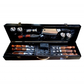 Набор подарочный на 6/13 с топором персон